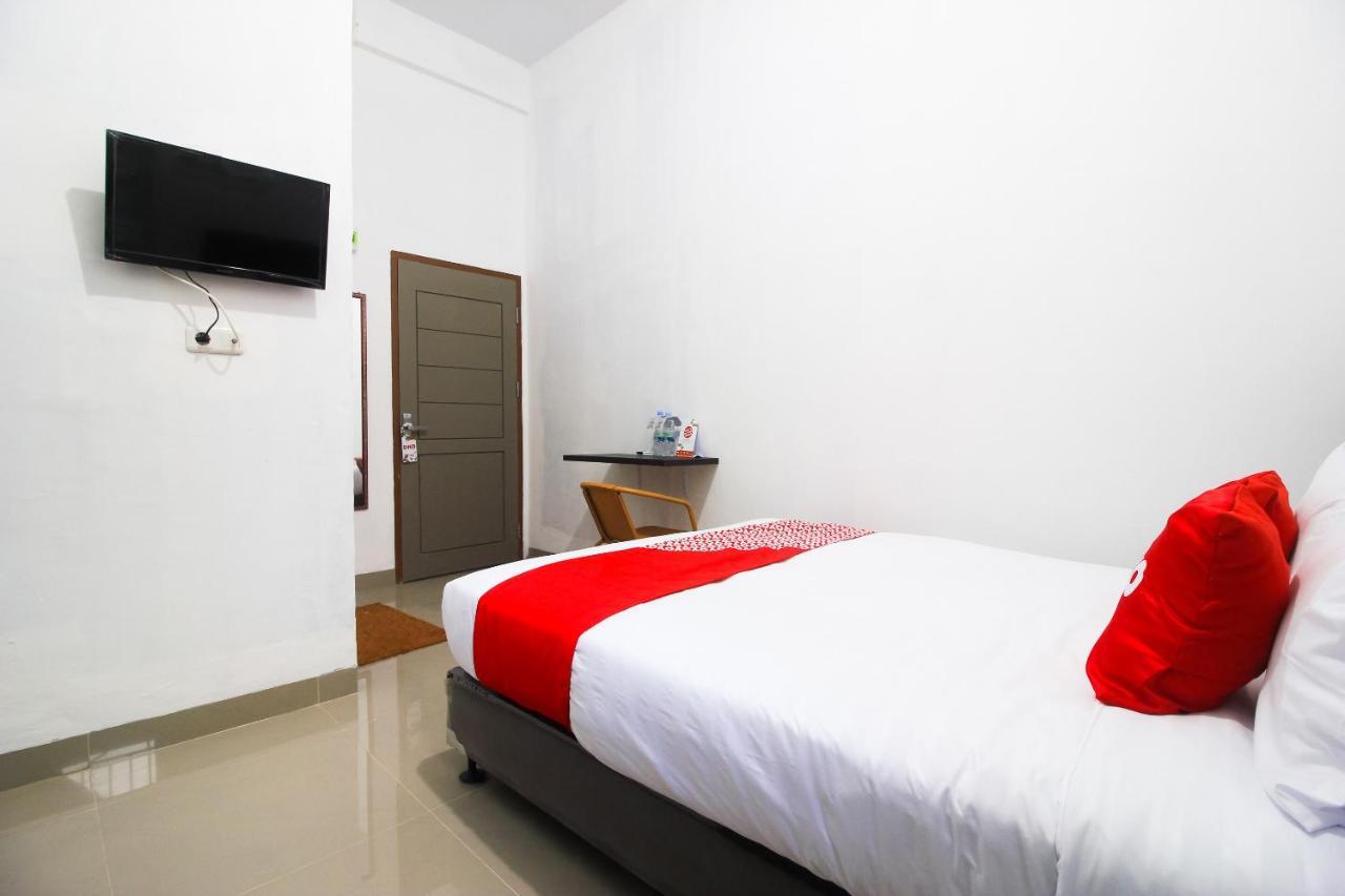Oyo 1653 Fajar Residence Pekanbaru Exteriér fotografie