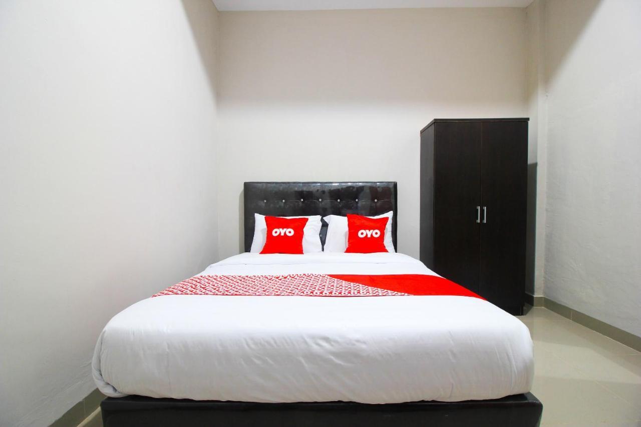 Oyo 1653 Fajar Residence Pekanbaru Exteriér fotografie